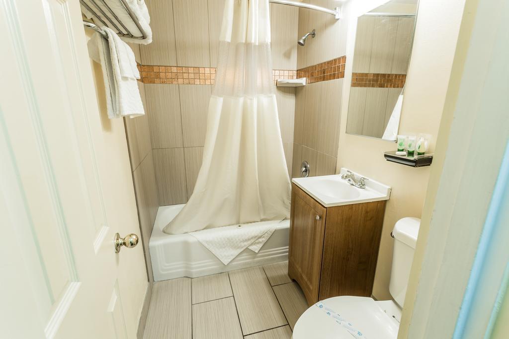Budget Inn Of America Медфорд Экстерьер фото