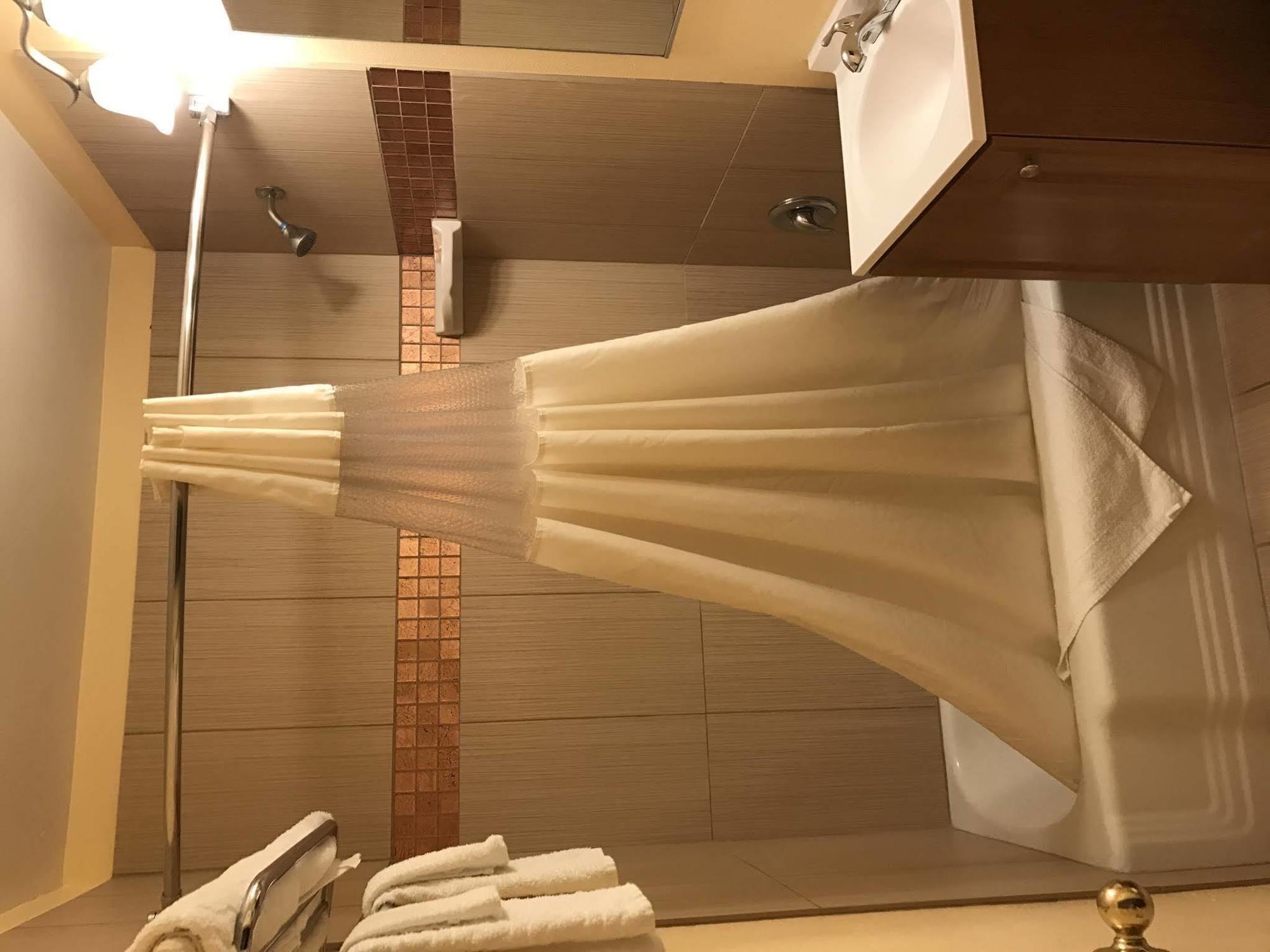 Budget Inn Of America Медфорд Экстерьер фото